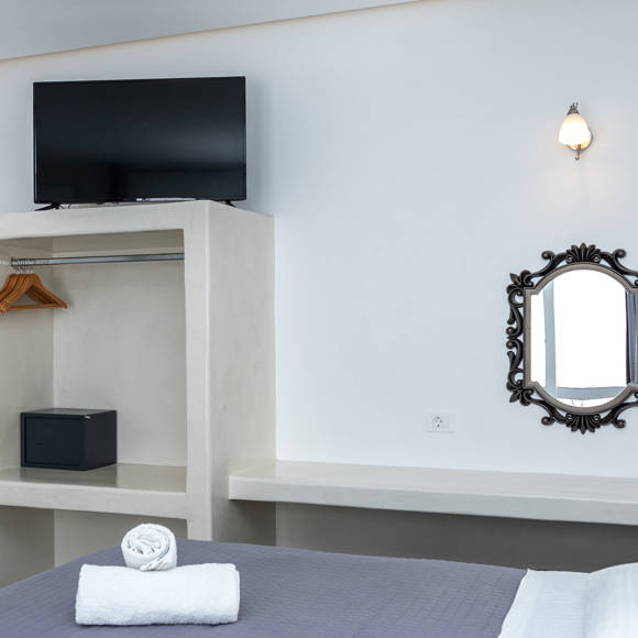 Iliada Odysseas Resort Santorini JUNIOR SUITE 5